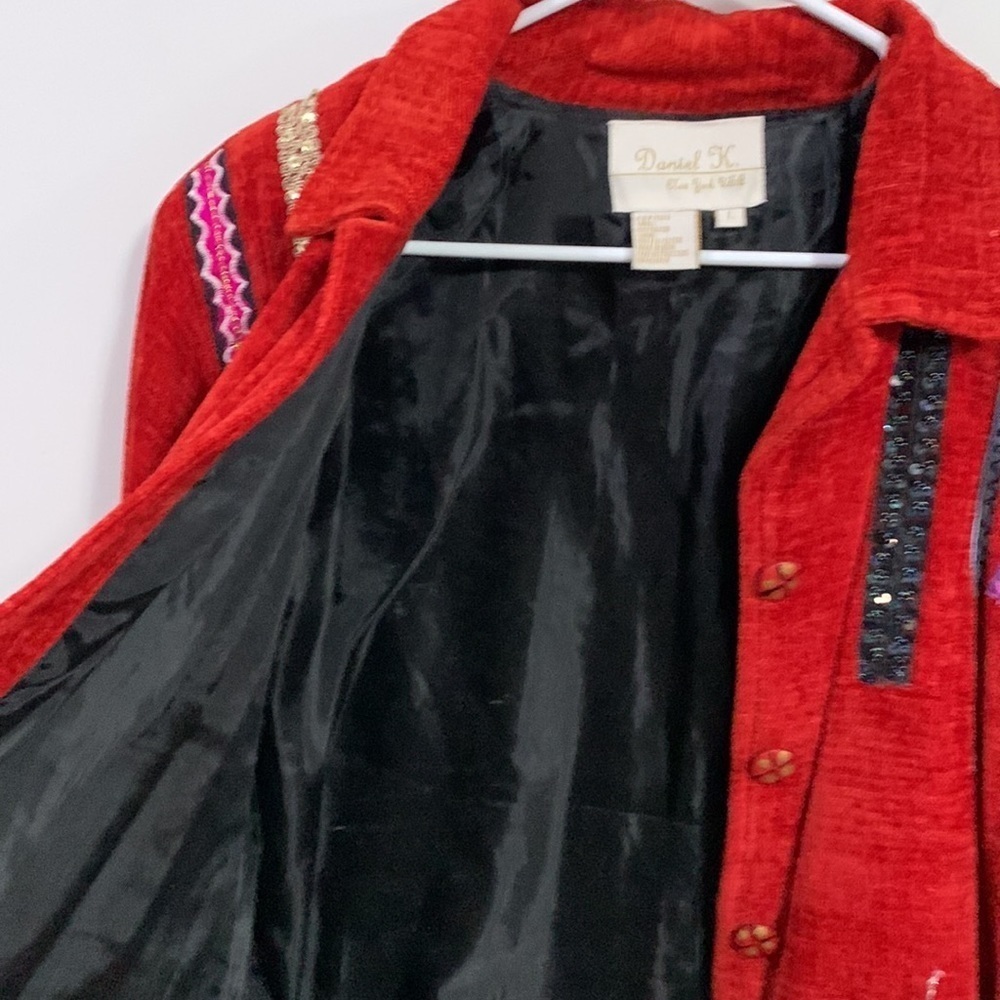 Daniel K New York lined embellished red jacket wine theme good condition Sz Lg - Picture 8 of 11